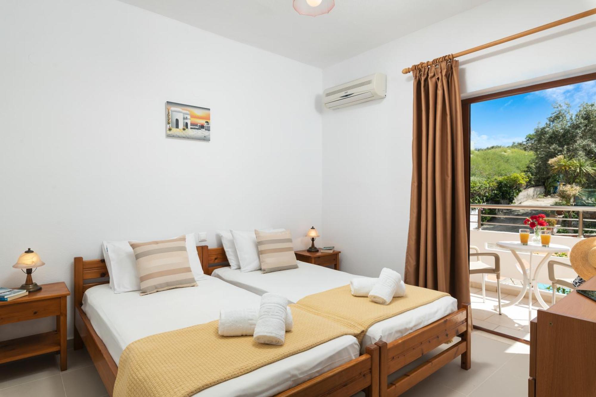 Aphrodite Apartments Kalyves Dış mekan fotoğraf